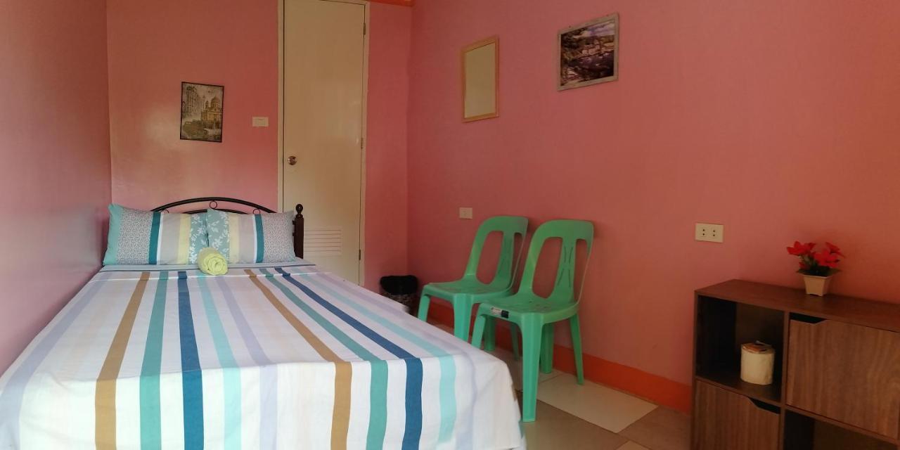 J&J Tourist Inn Bohol Екстериор снимка