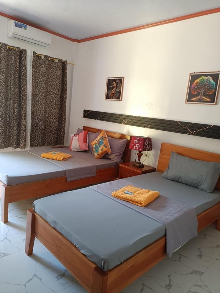 J&J Tourist Inn Bohol Екстериор снимка