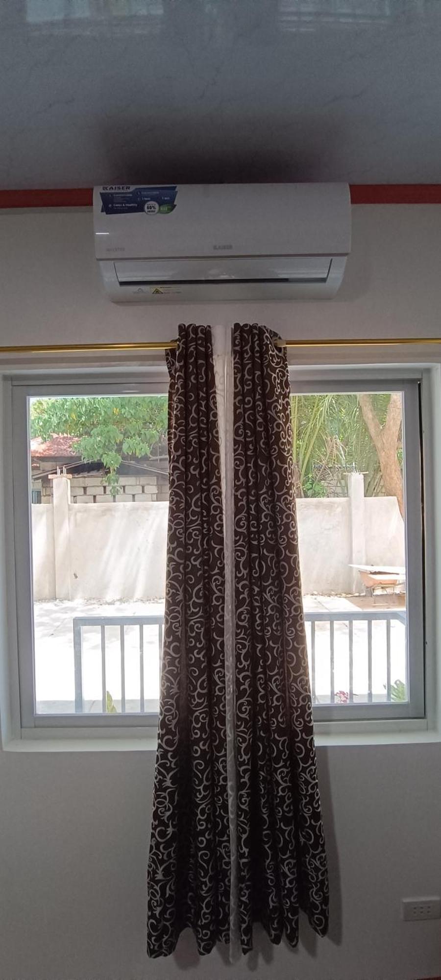 J&J Tourist Inn Bohol Екстериор снимка