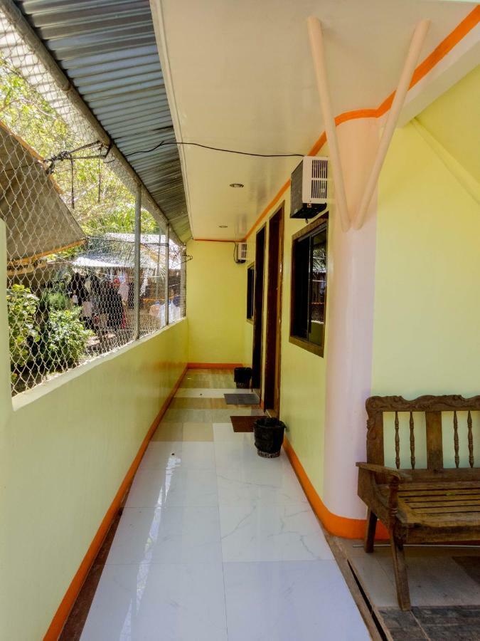 J&J Tourist Inn Bohol Екстериор снимка